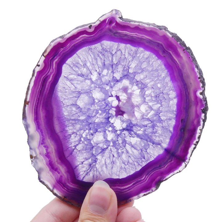 Polerowany agat plaster fioletowy – kamień o bogatej strukturze i detalach