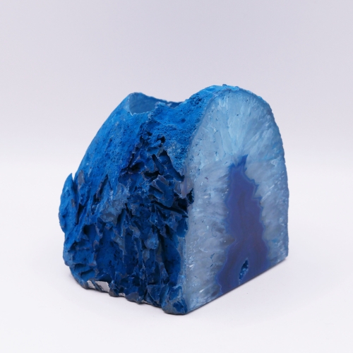 Kamienny świecznik na tealight z niebieskiego agatu.