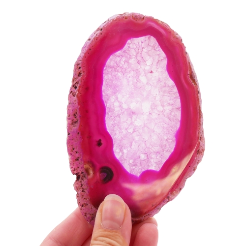 Plaster różowego agatu nr 071 – widok na wypolerowaną powierzchnię z koncentrycznym układem pasm.