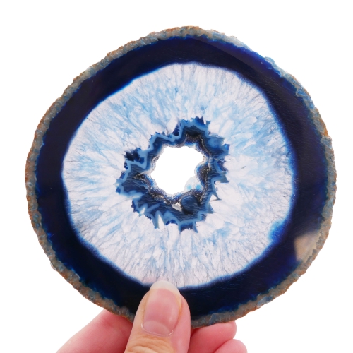 Dwustronnie polerowany krążek/plaster z niebieskiego agatu.