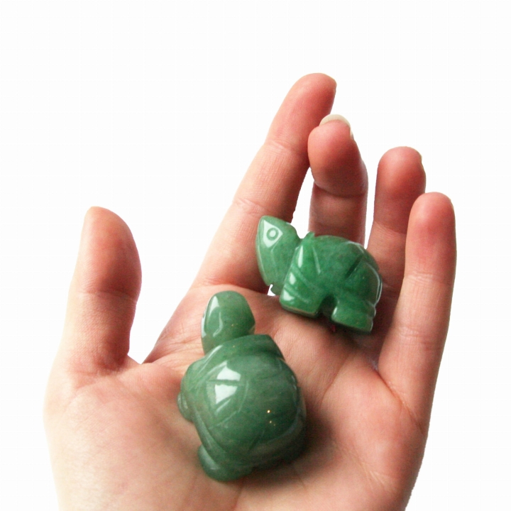 Ręcznie robione figurki żółwia z naturalnego kamienia - awenturynu.