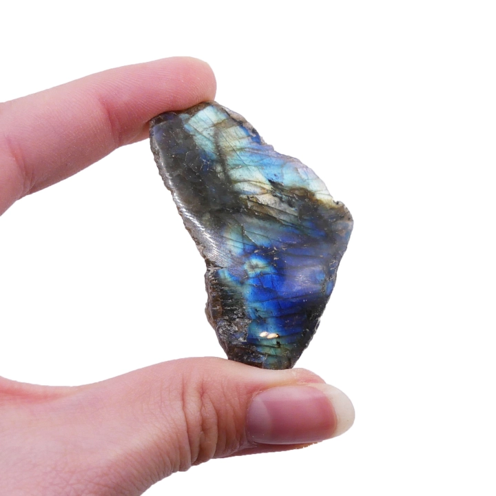 Labradoryt surowy cięty jednostronnie polerowany nr 082 – naturalna bryła ukazująca barwny, lśniący front.