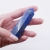Obelisk z lapisu lazuli – szlachetny minerał w ozdobnej formie